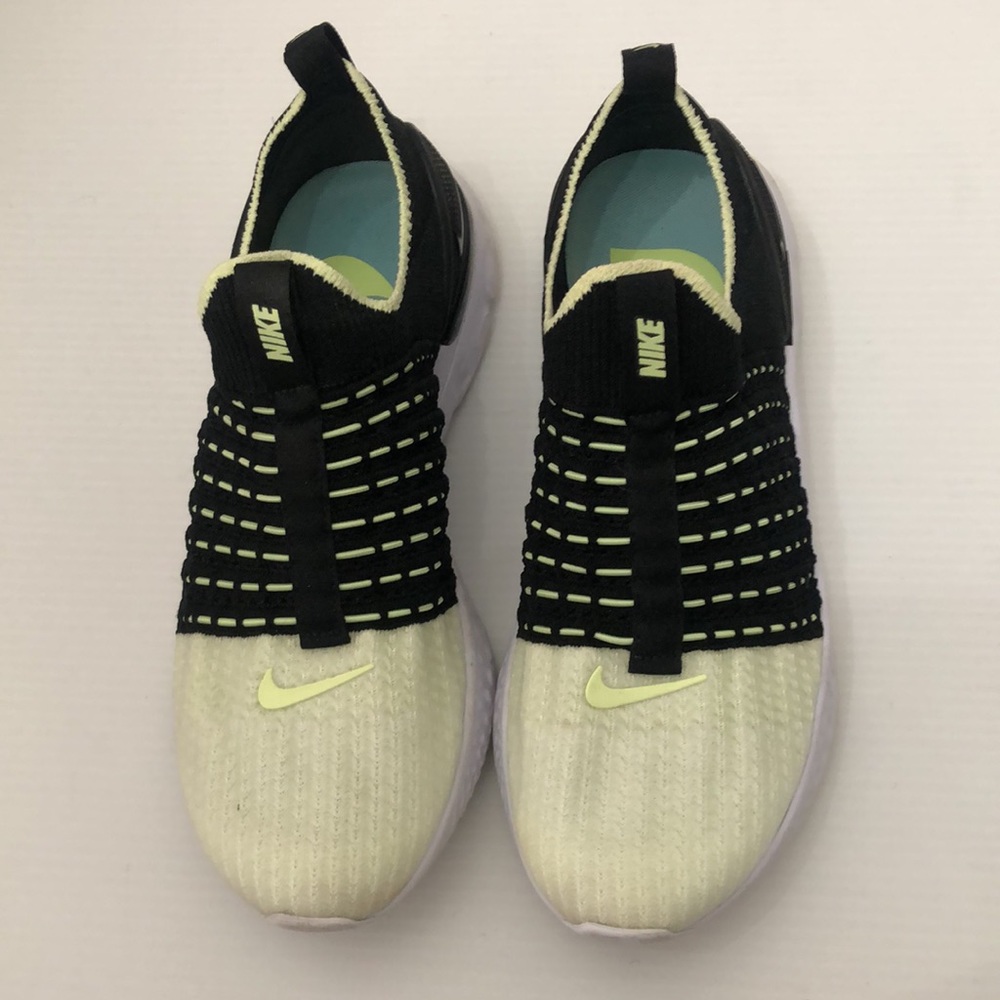 Nike React Phantom Flynit 2 Running Sneakers Wome… - image 2